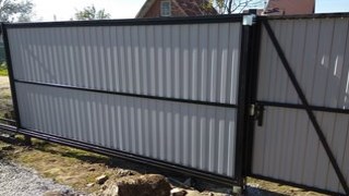 Купить сваи для ворот в Климовск. Заказать ворота на сваях под ключ от 21630 руб