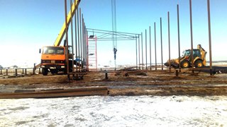 Аренда экскаватора погрузчика с ямобуром в Климовск цена от 1545 руб